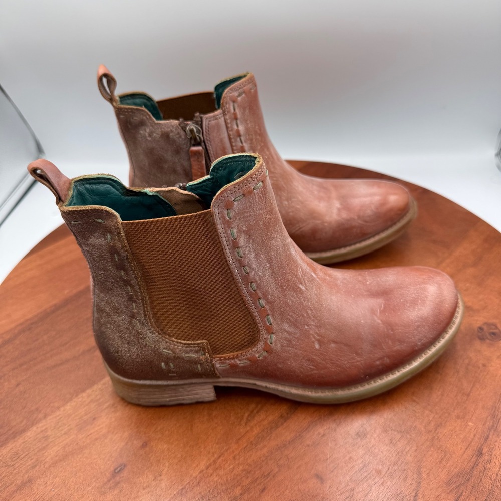 ROAN BY BEDSTU Hostile Almond Distressed Leather Ankle Boots Womens Size 6. Zip